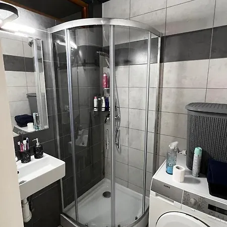 Apartmán Klidny Rodinny Apartman Lokinek, Kousek Od Centra Ostravy *